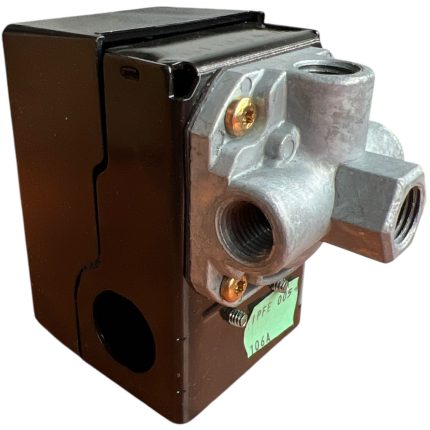 SWITCH DE PRESIÓN DIFERENCIAL, 120-600VAC/32-240VDC, 140-175PSI