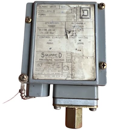 SWITCH DE PRESIÓN, 440VAC/220VDC, 60-180PSI